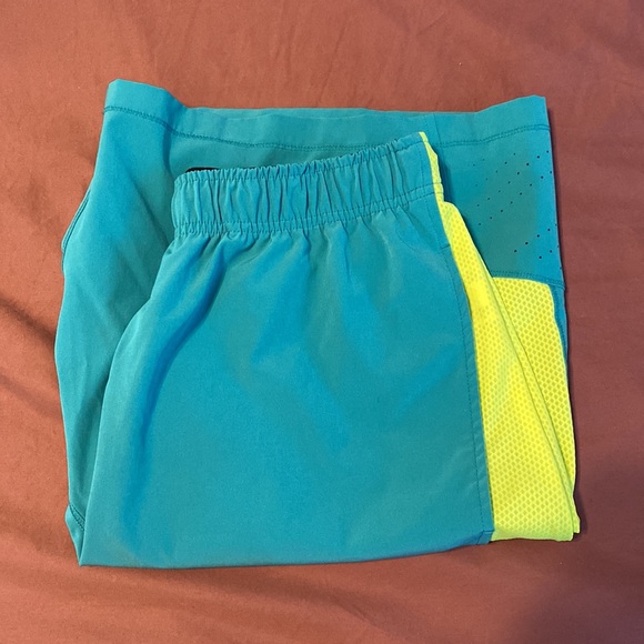 Men’s Nike pro training shorts with pockets size medium - Picture 8 of 8